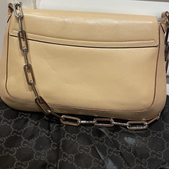 Gucci Shoulder Bag - Picture 3 of 9